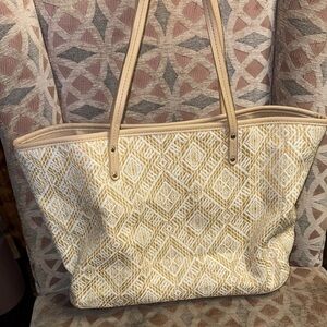 Stylish Tan and Cream Tote Bag